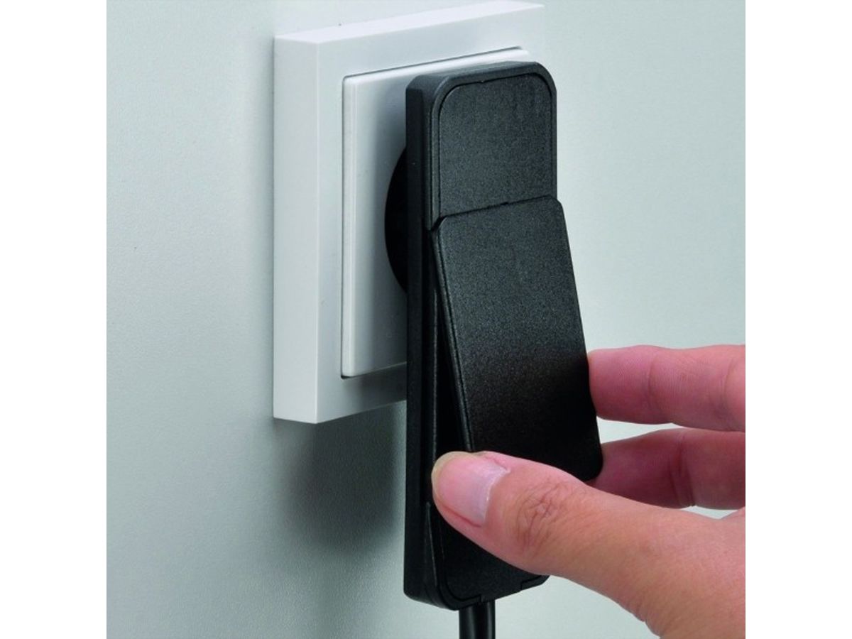 BACHMANN SmartPlug platte stekker, met 3x geaard stopcontact, zwart, 1,6 m